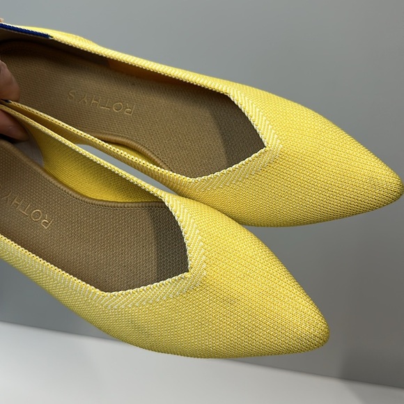 Rothy’s Sunshine Yellow The Point Flats Size 10 - Picture 15 of 15